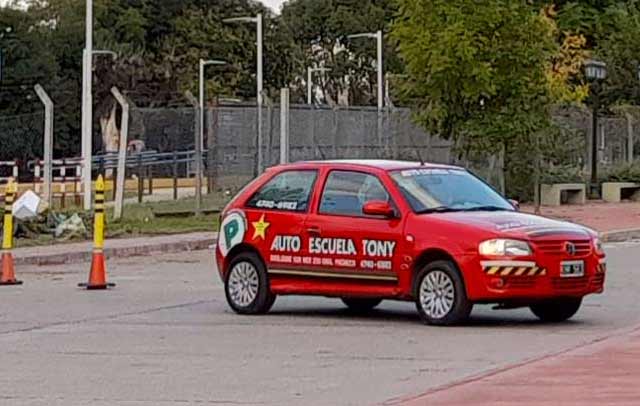 Autoescuela Tony