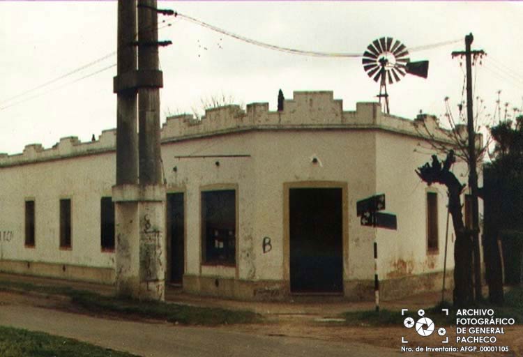 Antiguo almacén de ramos generales